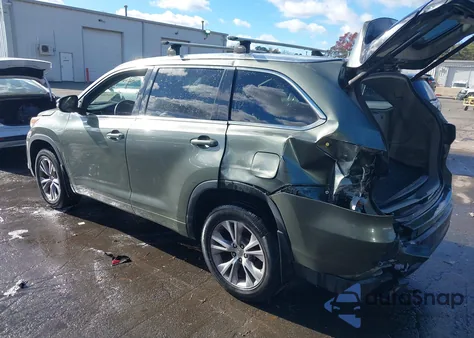 2015 Toyota Highlander Xle V6 from USA, damaged, VIN 5TDJKRFH7FS176758